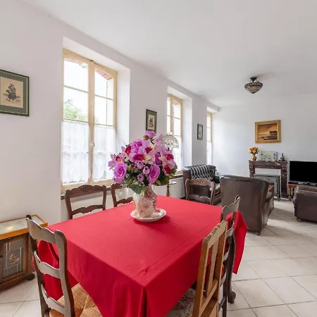 Normandy Fireplace Retreat Hambye