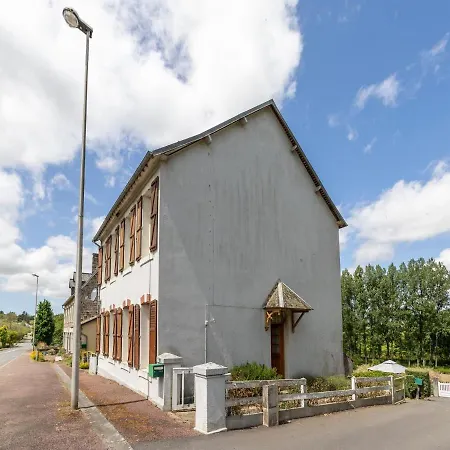 펜션 Normandy Fireplace Retreat *