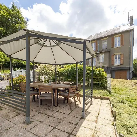 펜션 Normandy Fireplace Retreat