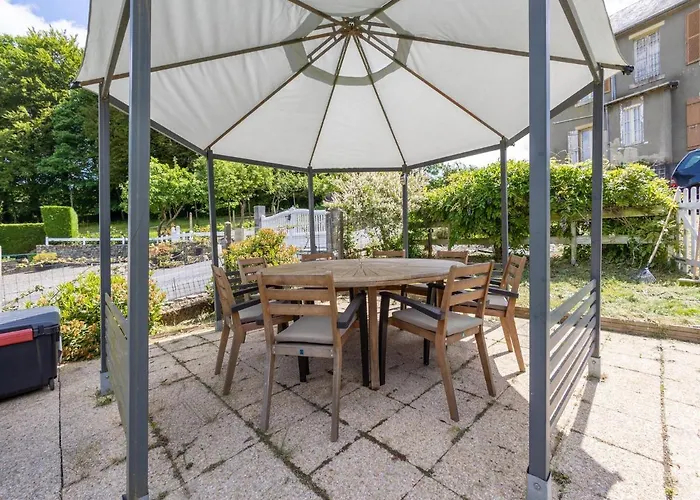 Normandy Fireplace Retreat Ferienhaus Hambye