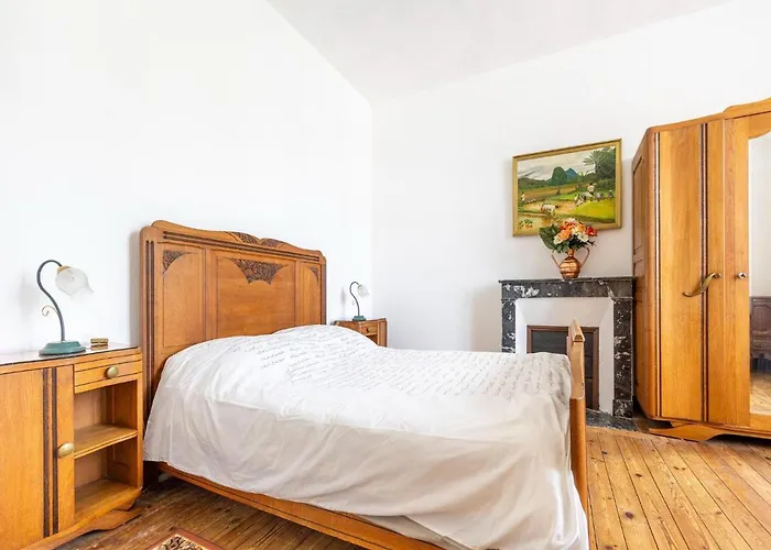 Normandy Fireplace Retreat Ferienhaus *