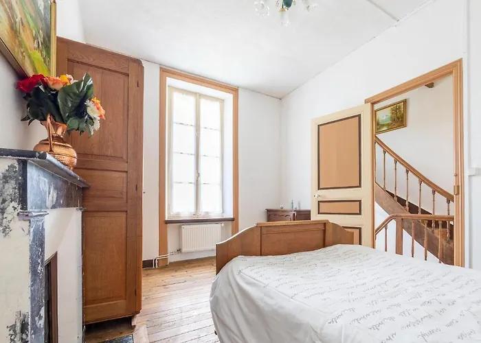 Prázdninový dům Normandy Fireplace Retreat Hambye